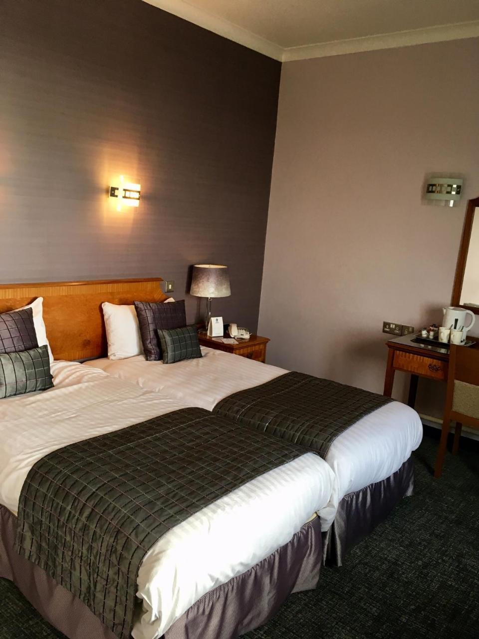 Best Western Aberavon Beach Hotel Port Talbot Exterior foto